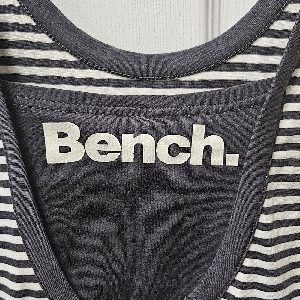 Bench Drawstring Top , Size L - Picture 5 of 6